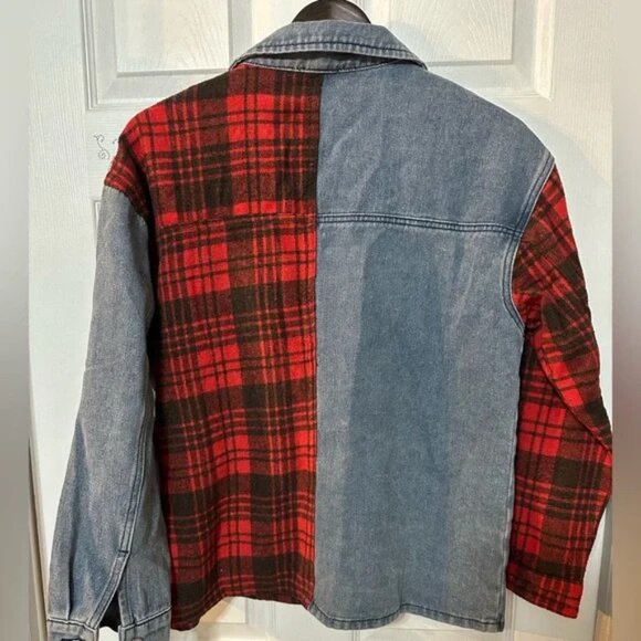 Andree by Unit Denim Buffalo Plaid Shacket I NWT Size Small - Picture 2 of 3